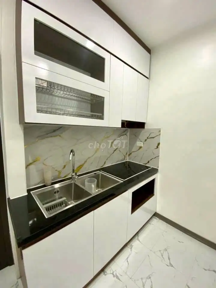 Аренда дома в Кау То, 40 м², 4 этажа, 4 комнаты, полная меблировка