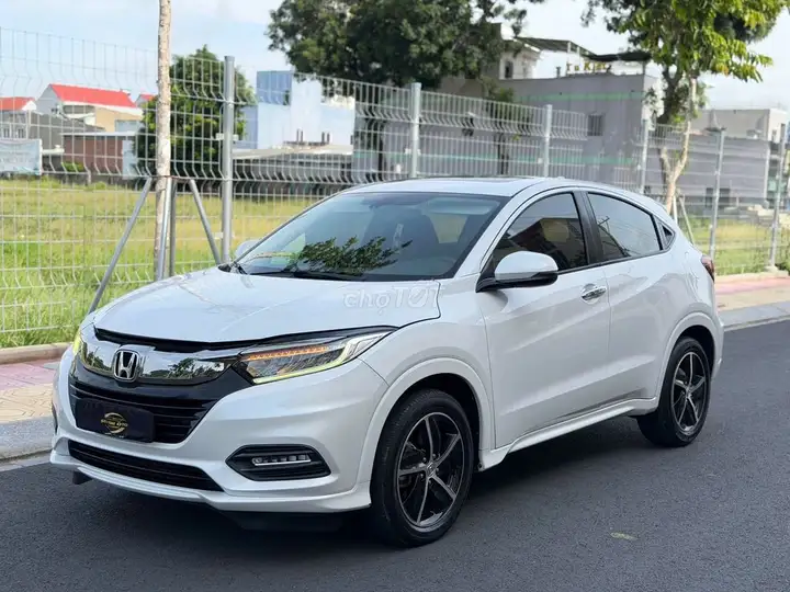 Honda HRV Prestige 2020 белый, автоматическая КПП
