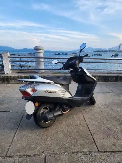 Honda Esky 125 (spacy, stream)