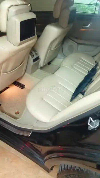Mercedes E 300 2010 AMG черный