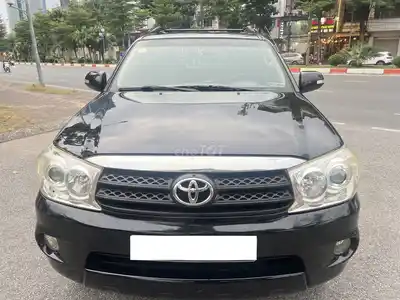 Toyota Fortuner SR5 2.7L 2008 Черный Автомат 160 тыс. км