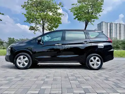 Mitsubishi Xpander 2023 1.5 AT 71000 км Черный