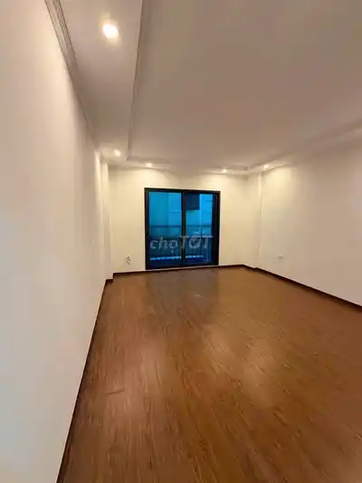 Дом целиком 35м² х 5 этажей + мансарда, с лифтом, Хоанкием