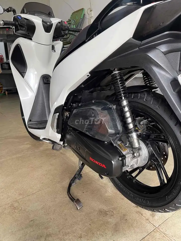 Honda SH 150i ABS белый черный Sporty