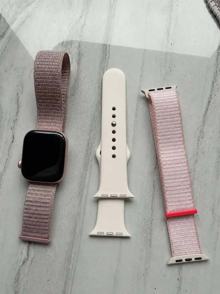 Apple Watch Series 10, 42 мм, Rose Gold