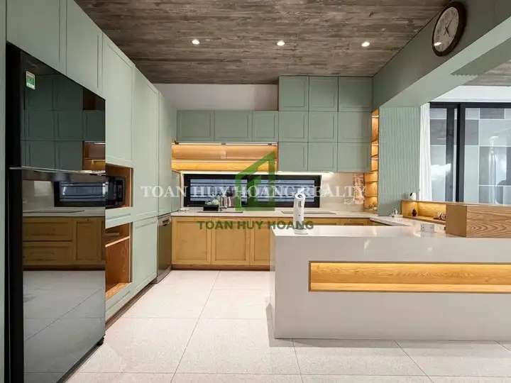 Вилла 3 спальни Хоа Суан рядом с Euro Village 2 | D721