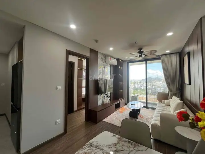 FPT Plaza 2, 2 спальни, 2 санузла, с мебелью, включено управление