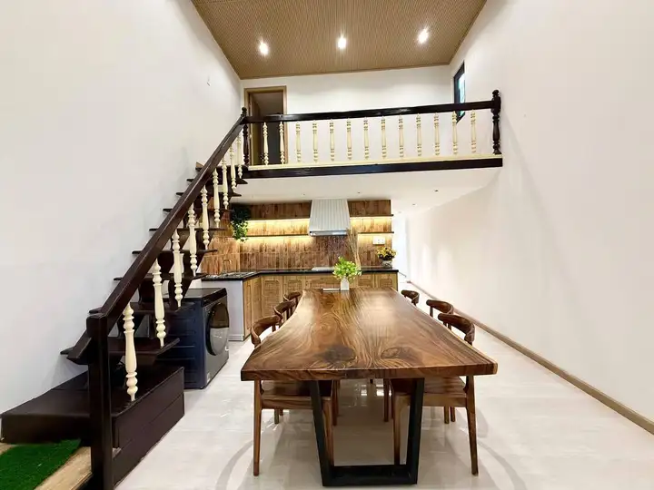 Дом 2 этажа, 3 спальни, 110 м²
