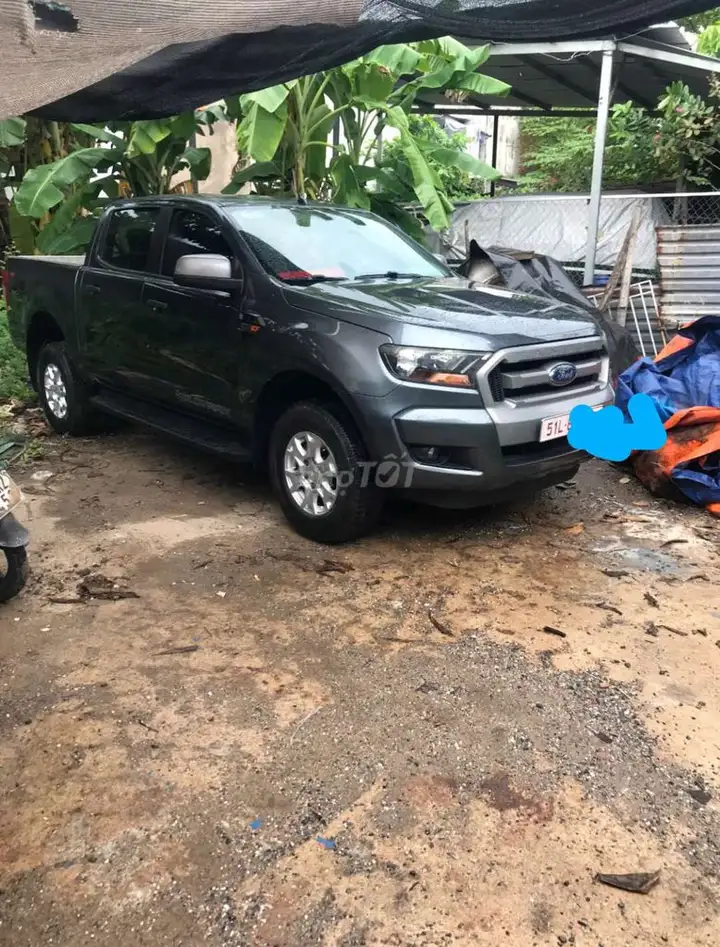 Ford Ranger Wildtrak серый, пикап с автоматической коробкой передач