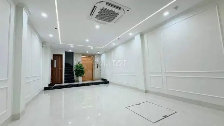 Продажа дома на Тхай Ха, Донг Да, 41 м², 7 этажей, гараж, лифт