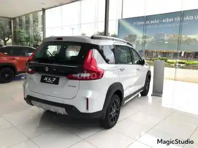 Suzuki XL7 Hybrid 1.5 AT 2026