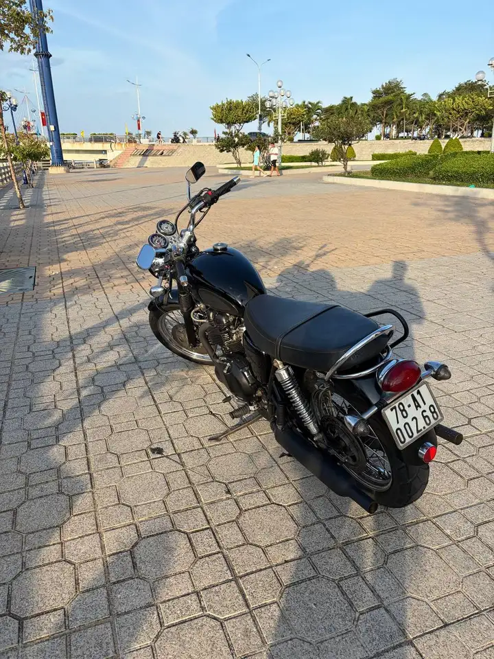 Triumph Bonneville T100