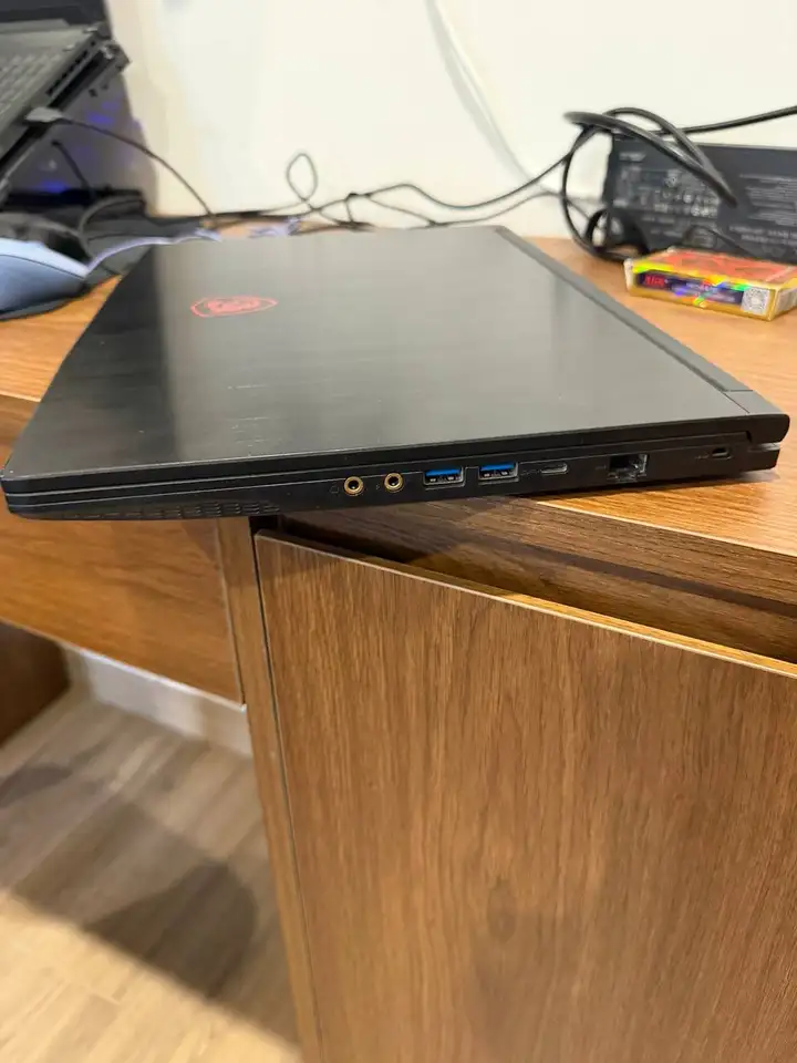 Игровой ноутбук MSI, iPhone 17 Pro