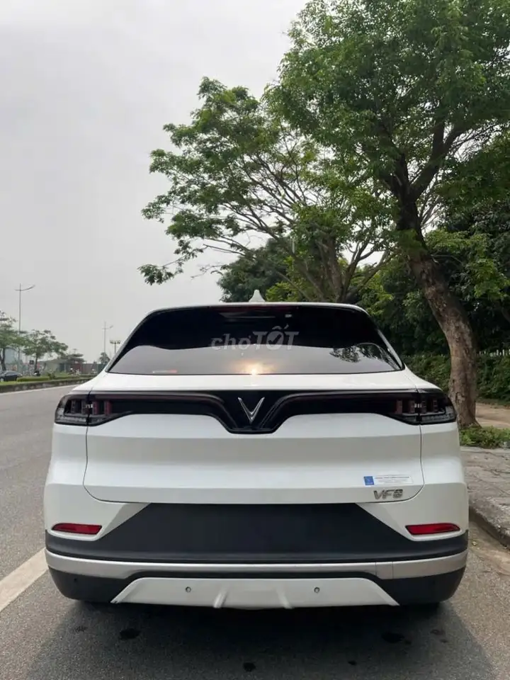VinFast VF8 Plus AWD 2023