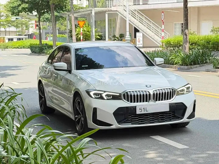 BMW 320i M-Sport 2024 белый автомат