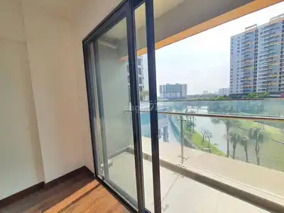 Аренда Mizuki Park 3 спальни 95м2 с шторами
