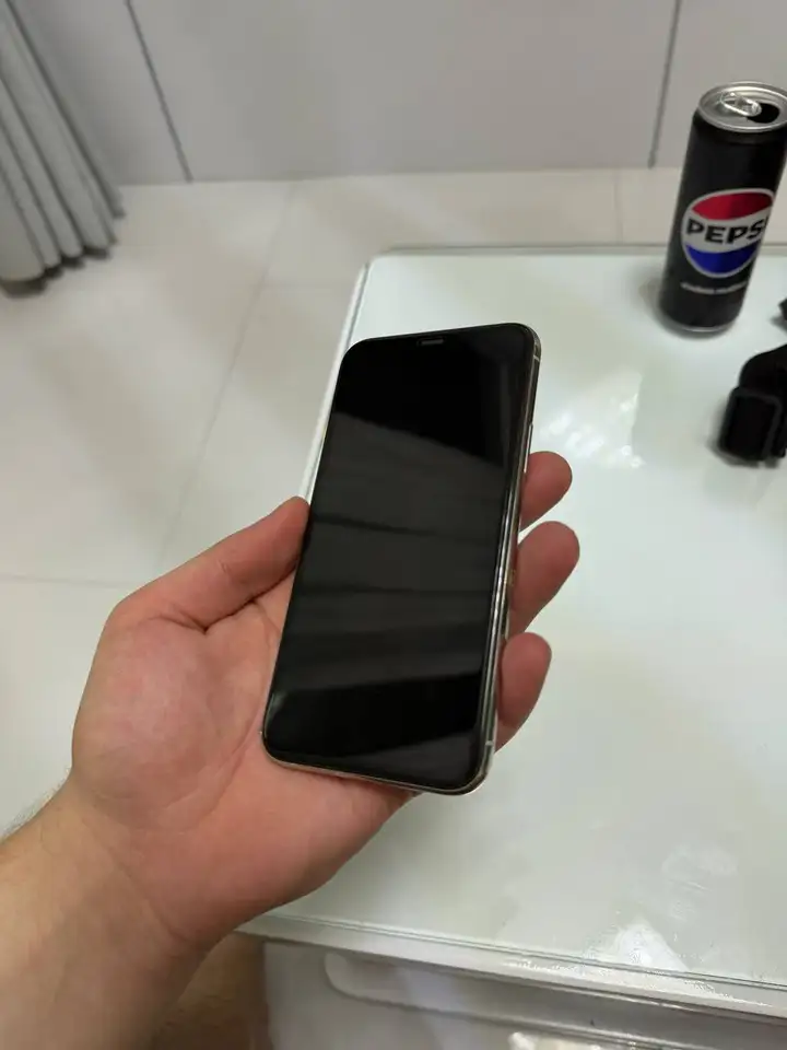 iPhone 11 Pro 64 ГБ