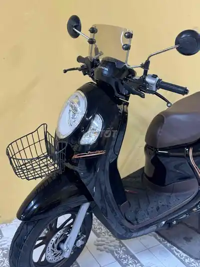 Honda Scoopy 2025 черный глянцевый супер новый 43AC-110.34