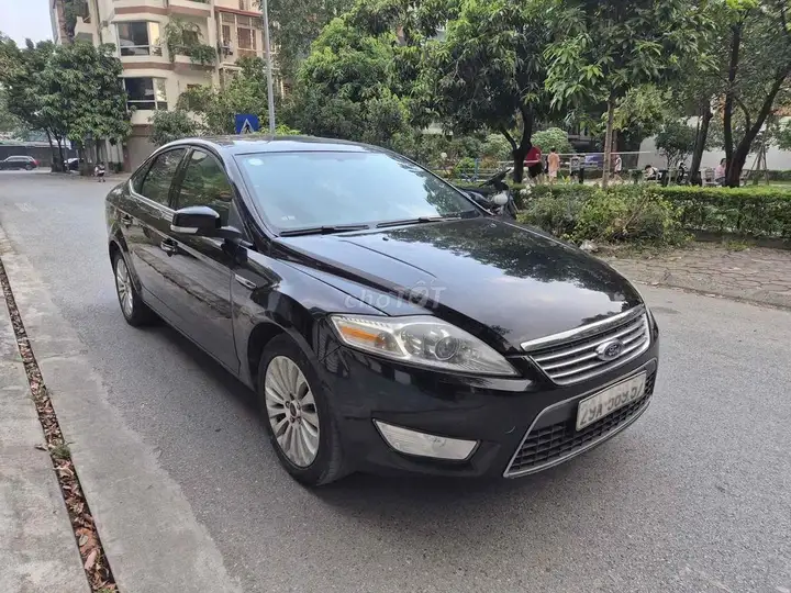 Ford Mondeo 2012 2.3 AT черный автомат