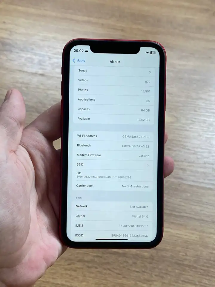 iPhone XR 64GB Product Red
