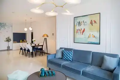 Аренда квартиры 82м2 с 2 спальнями в Vinhomes Golden River Bason