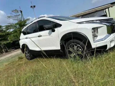 Mitsubishi Xpander Cross 7 мест белый 100.000 км