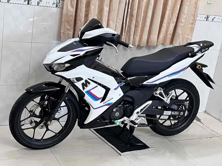 Honda Winner X V3 2022, пробег 3800 км, отличное состояние
