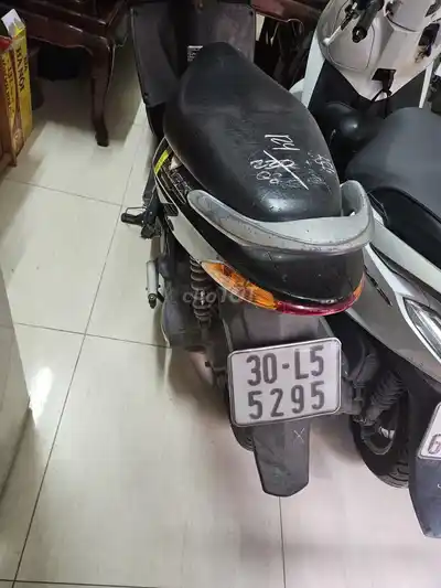 Черный Honda Click