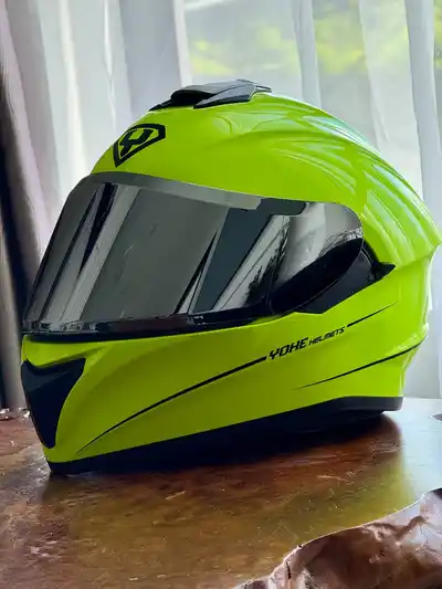 Шлемы SMK Typhoon и Yohe