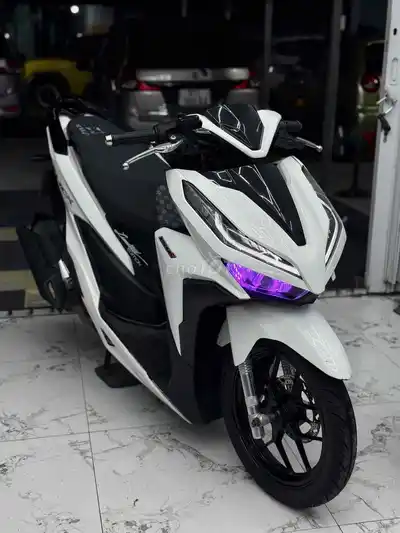 Vario 150 с обновлением до 160cc, белый, госномер TP