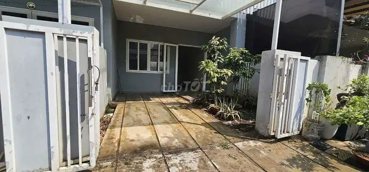 Дом в Mega Village Khang Điền, 75м2, 3 этажа, без отделки, торг