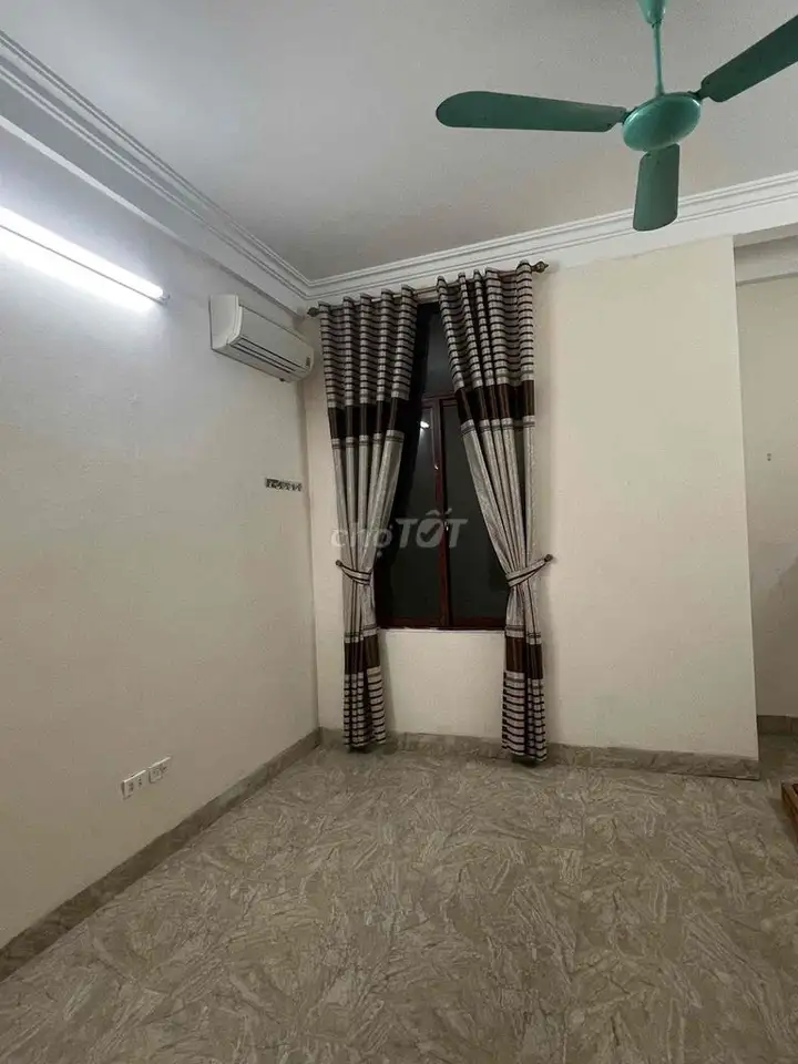 4-й этаж, д. 9B, пер. 120, Ким Занг