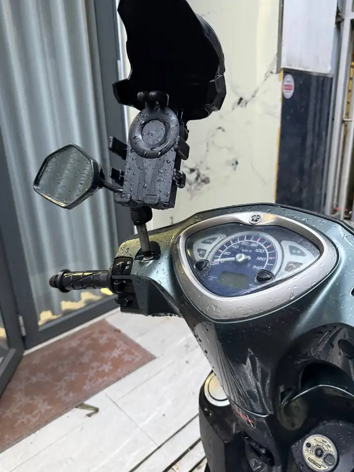 Скутер Yamaha Acruzo