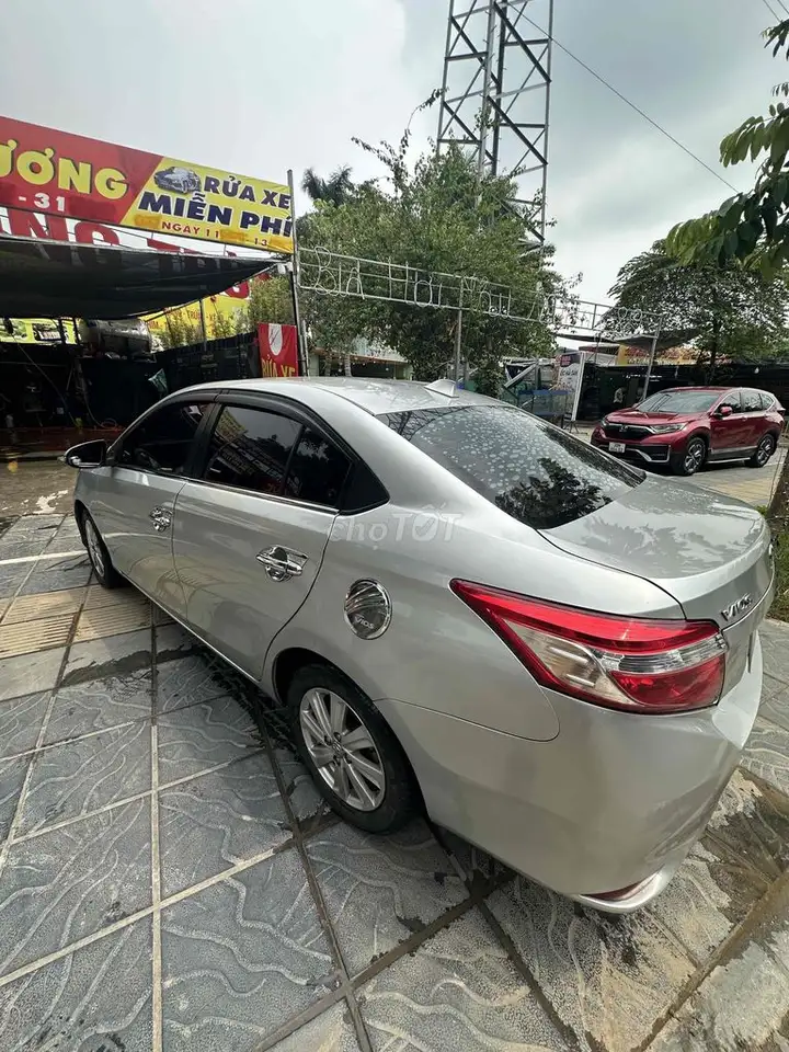 Toyota Vios 2015 Механика Серебристый 220000 км