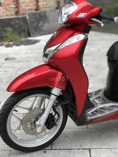 Honda SH Mode 2015 Красный