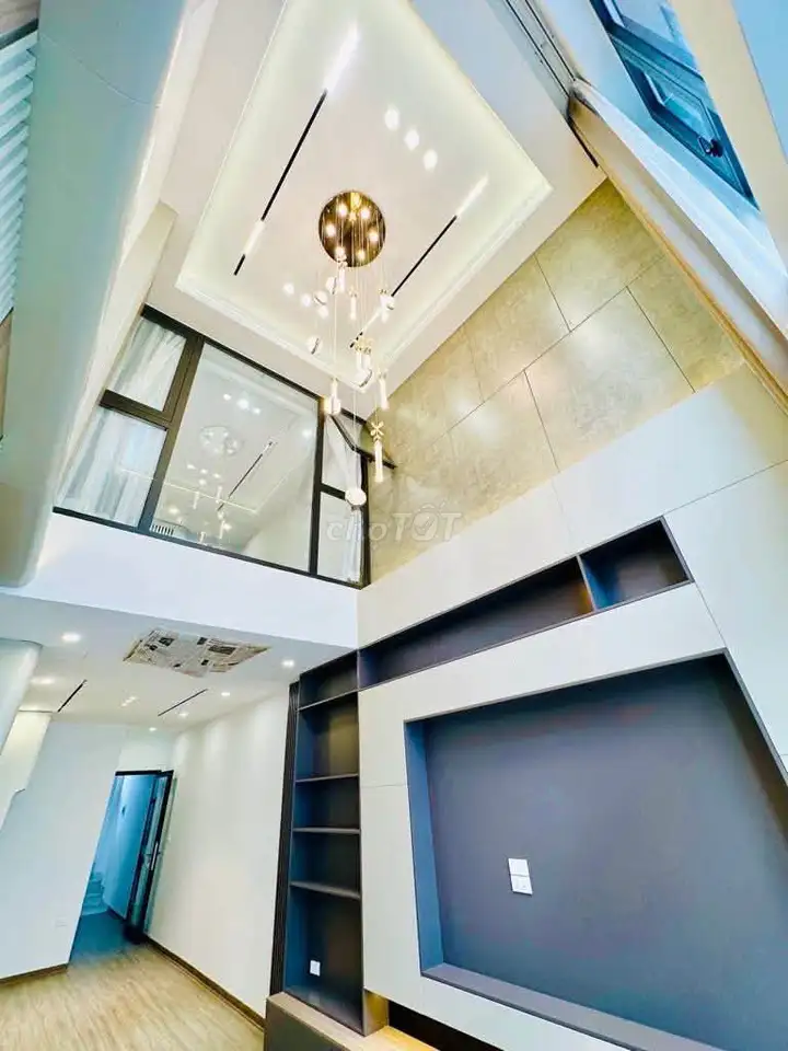 Nhà phố 7 tầng thang máy, 50m², 15 tỷ, Trạm, Vĩnh Tuy