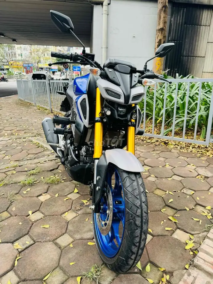Yamaha MT 15 сине-серый последней версии - пробег, первый владелец