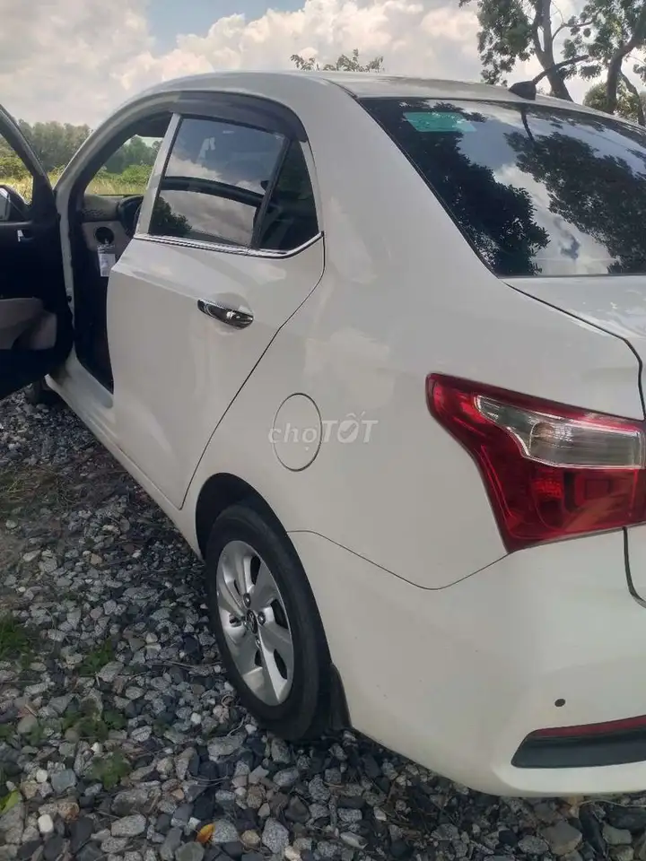 Hyundai Grand i10 2019 Белый 5 мест