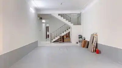 Аренда новой комнаты, полная обстановка, рядом с HUBT