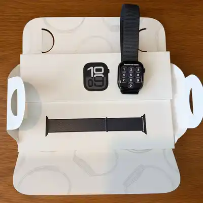 Apple Watch S11 46mm и Apple Watch S10 46mm