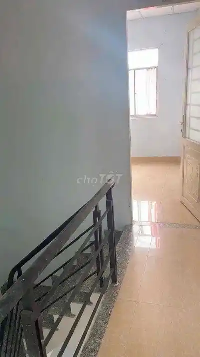 Дом 3 этажа рядом с развязкой Линь Суан, Тхы Дык