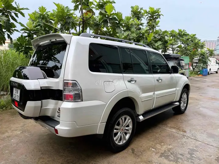 Mitsubishi Pajero GLS 3.0 V6 2017 - 120 000 км