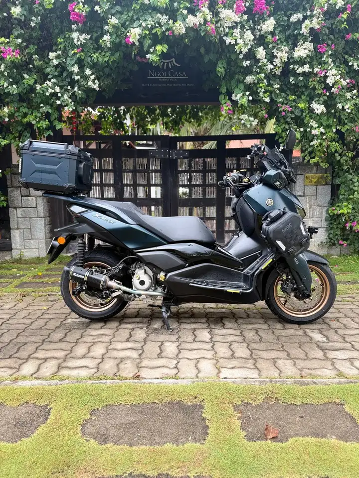 YAMAHA XMAX 300 ABS