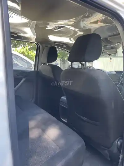 Ford Ranger, 5 мест, механика, белый