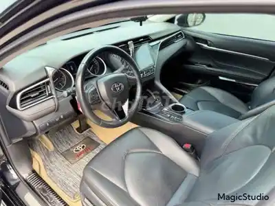 Toyota Camry 2.0G 2019 - 625 млн