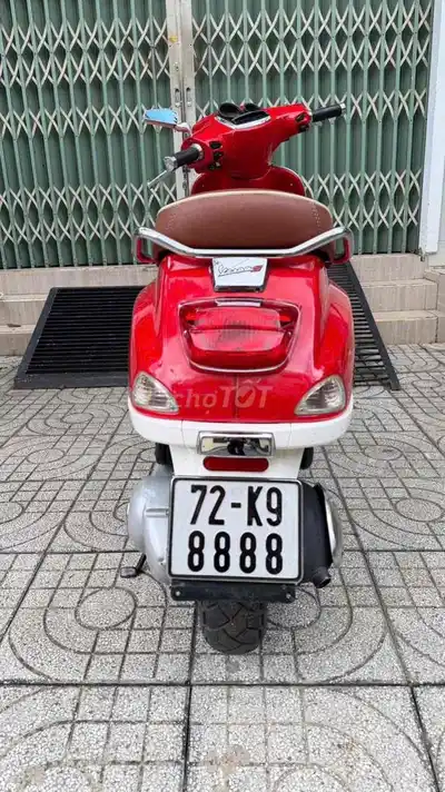 Piaggio Vespa S150 2006 Красная ИТАЛЬЯНСКАЯ СВЕРХРЕДКАЯ