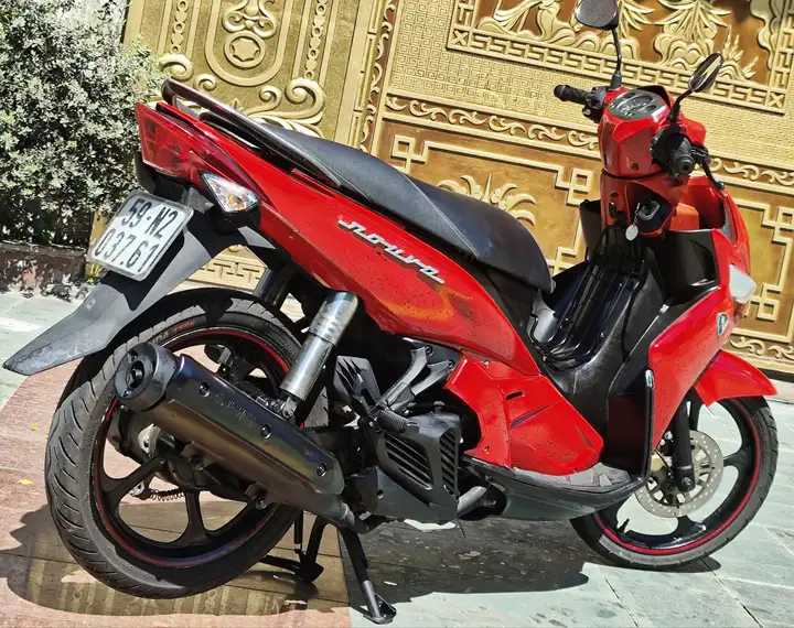 YAMAHA LX4 Nouvo 2011