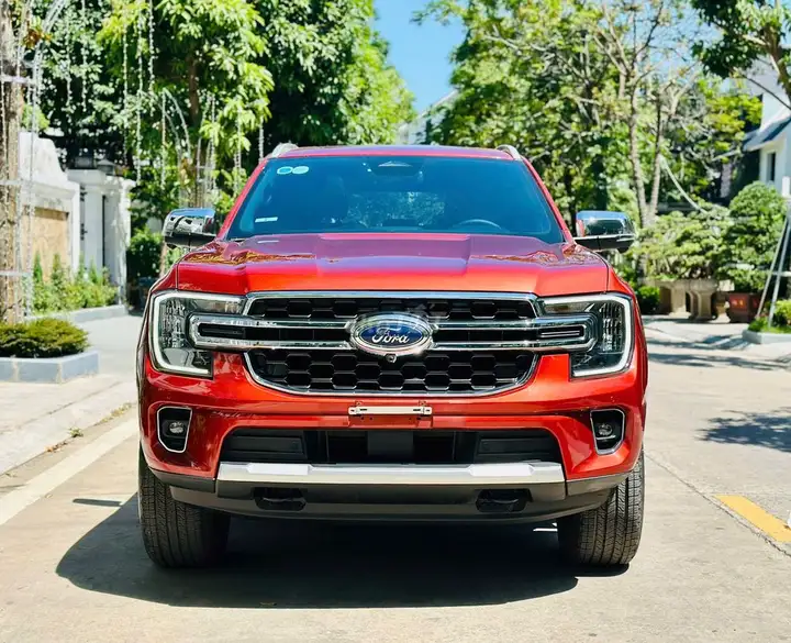 Ford Everest Titanium 4x2 2023