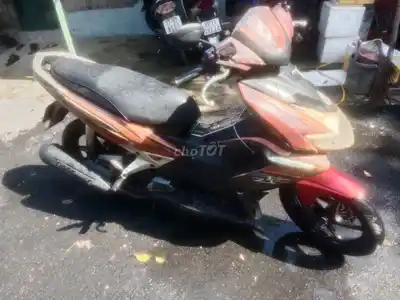 Honda Air Blade с тихим мотором