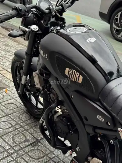 Yamaha XSR 155 2023 Черный серфинг 7 км против Сайгона